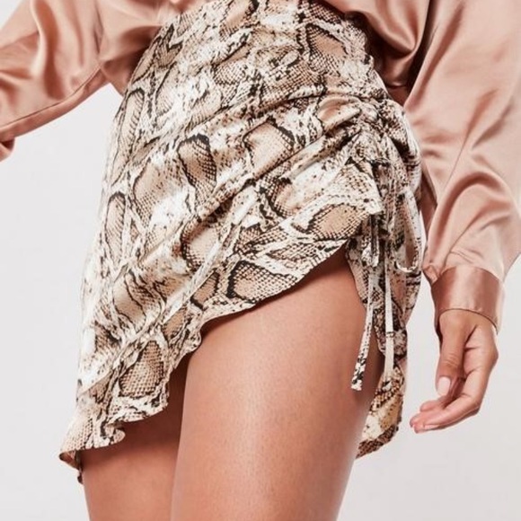 Satin snakeskin skirt - Picture 2 of 3
